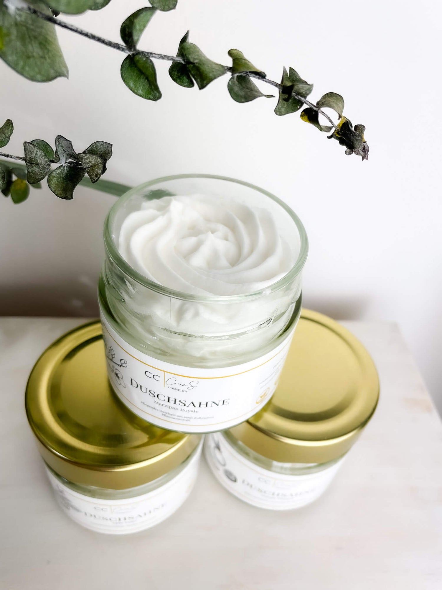 Duschsahne ist ein besonderes Duschgel ohne sulfathaltige Tenside 